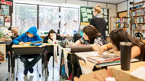 classroom_connected_500x281.jpg