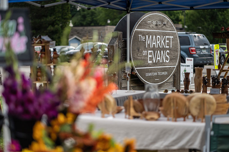 Market_Evans_sign750.jpg